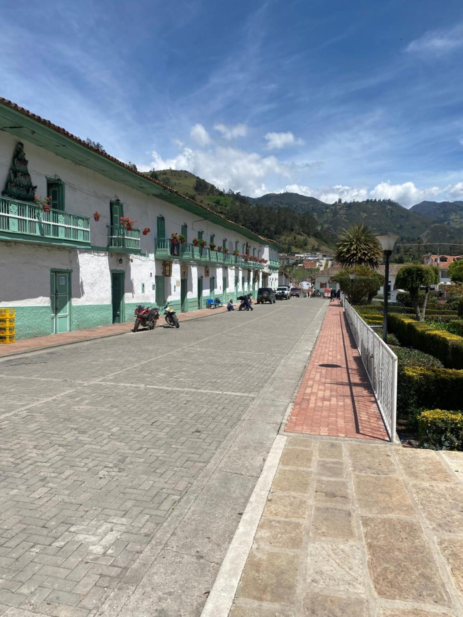 Gll Hotel El Cocuy Exterior foto